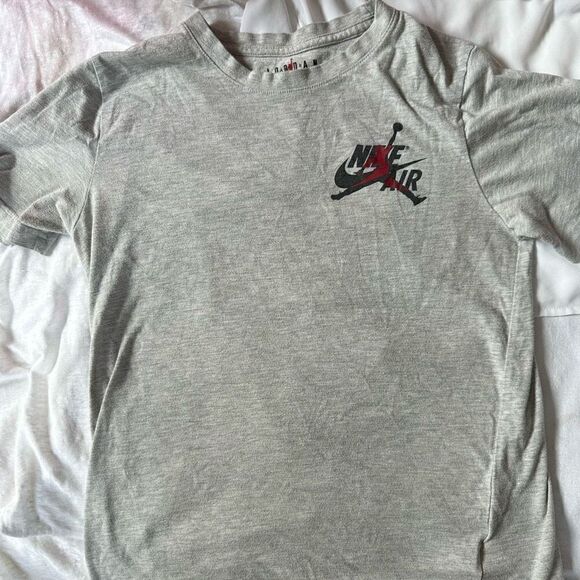 Jordan boys T-shirt size L - Picture 1 of 2